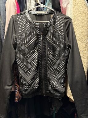 Carmin Studded Elegant Black Women's Jacket - size L